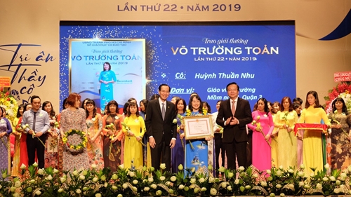 TP Hồ Chí Minh trao Giải thưởng Võ Trường Toản tặng 50 cá nhân tiêu biểu