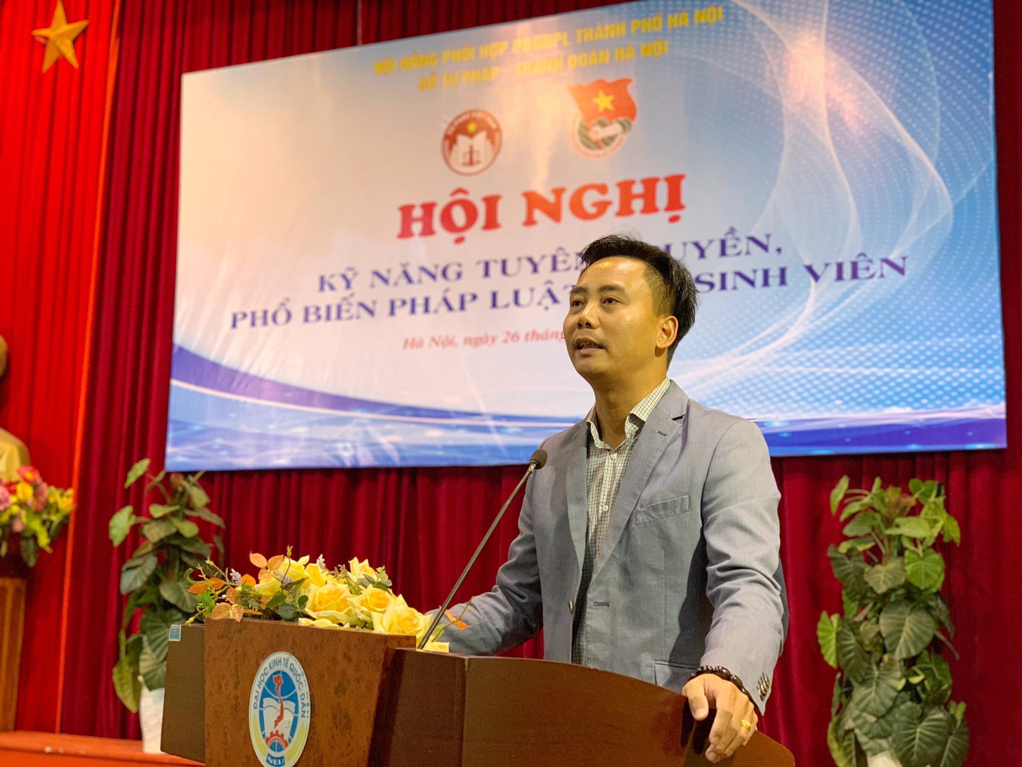 Tuyên truyền, phổ biến pháp luật cho sinh viên

