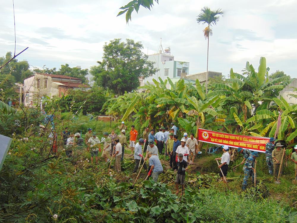 Chung tay bảo vệ môi trường

