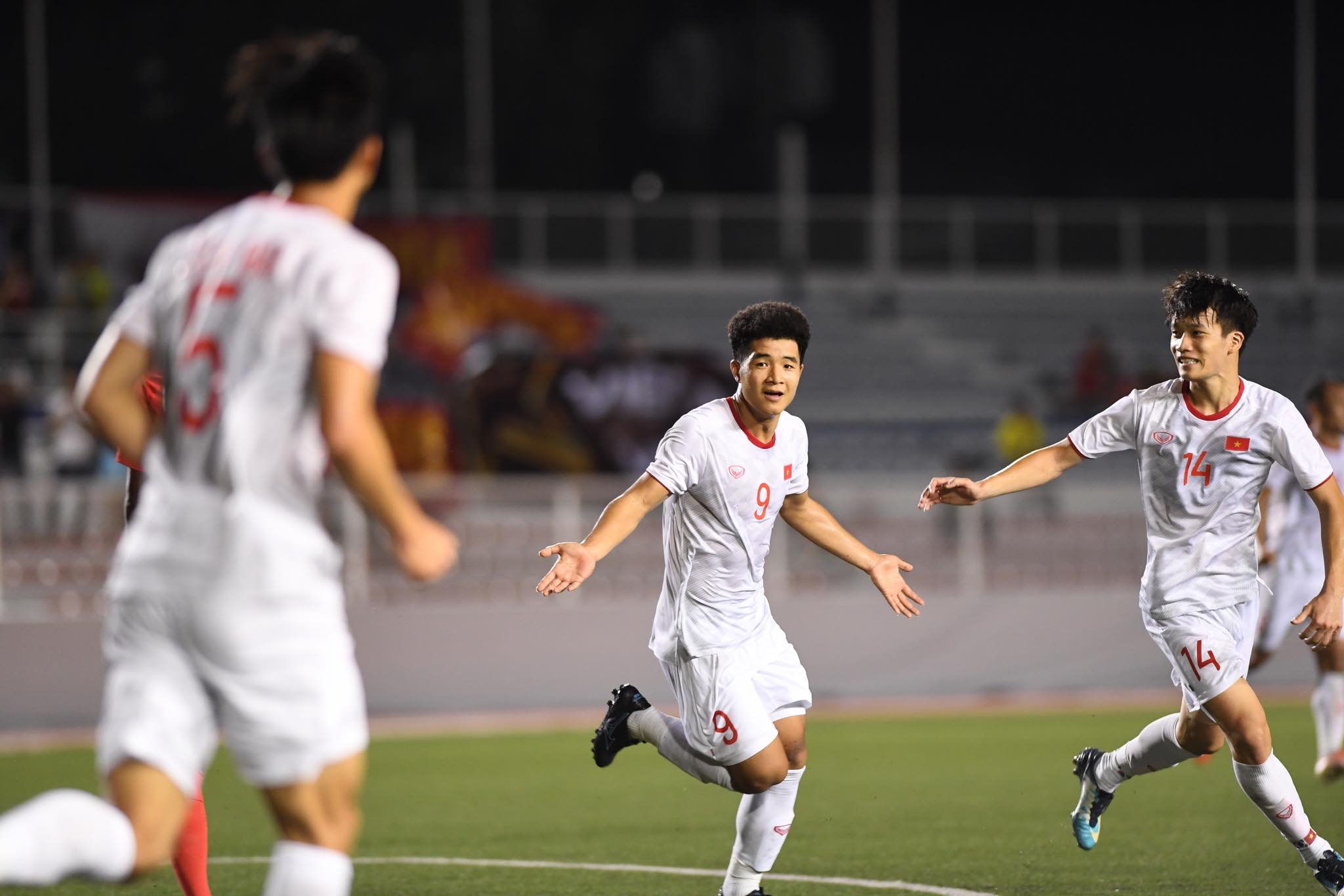 U22 Việt Nam giành chiến thắng tối thiểu trước U22 Singapore