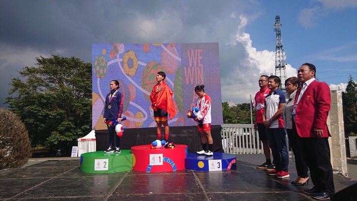 Nguyễn Thị Thật giành HCV xe đạp