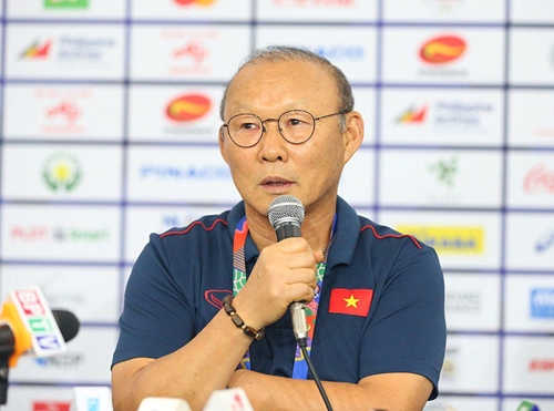 SEA Games 30: Thủ tướng Nguyễn Xuân Phúc gửi tin nhắn động viên thầy trò HLV Park Hang Seo