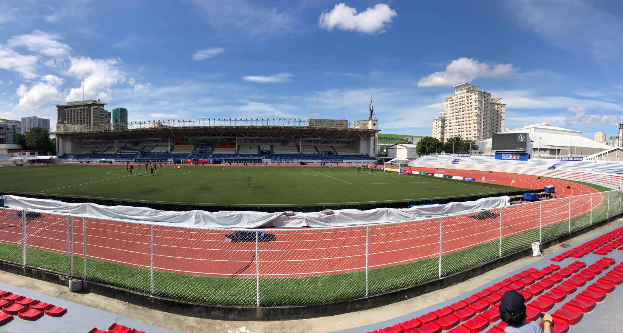 Khám phá sân diễn ra chung kết môn Bóng đá nam SEA Games 30

