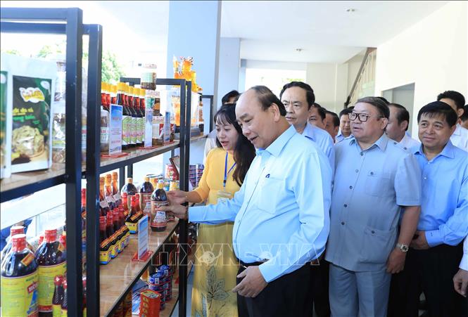 Nhà nước luôn quan tâm, hỗ trợ nhưng nông dân phải tự đổi mới