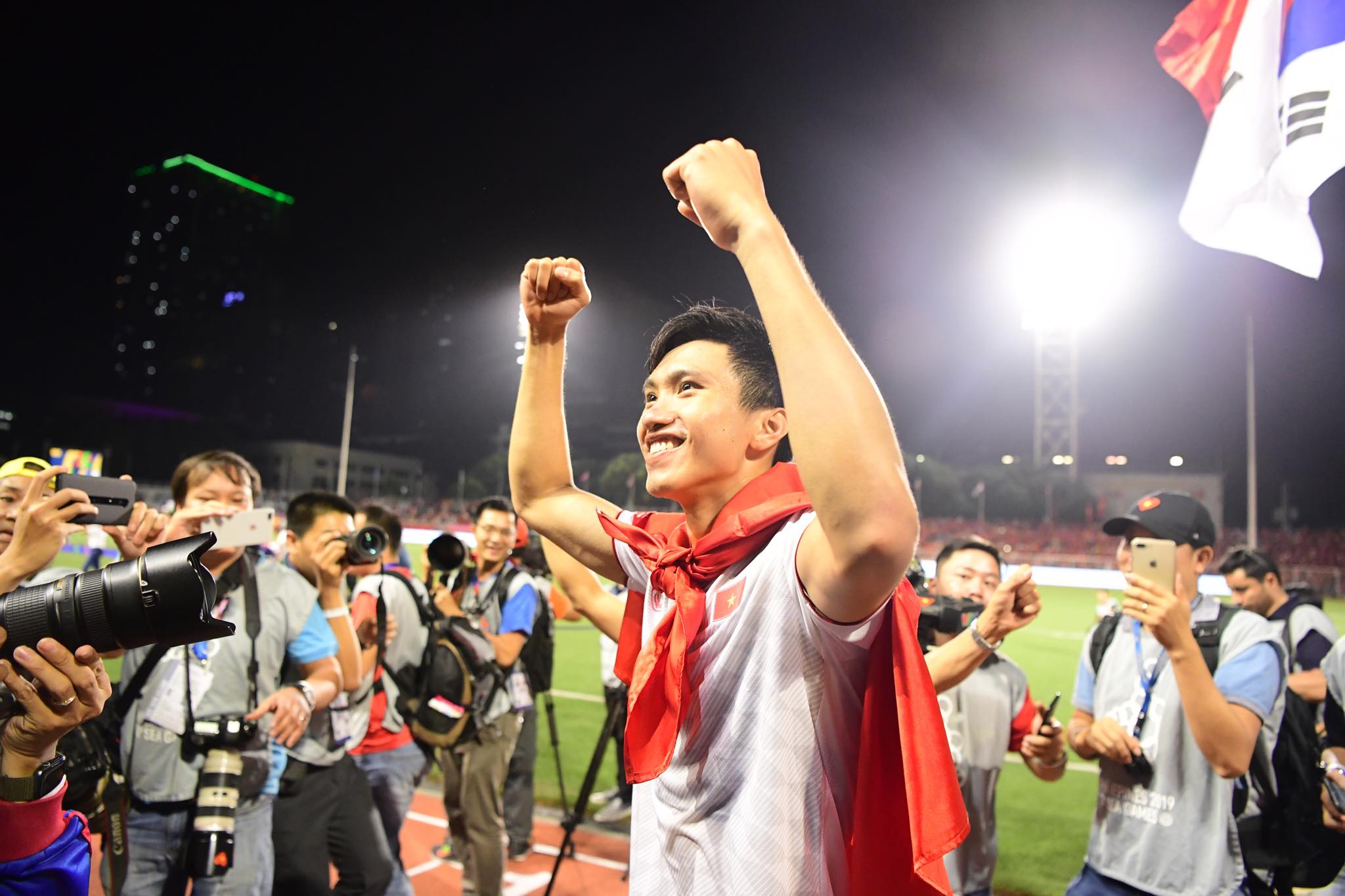 SC Heerenveen chung vui với Đoàn Văn Hậu và U22 Việt Nam

