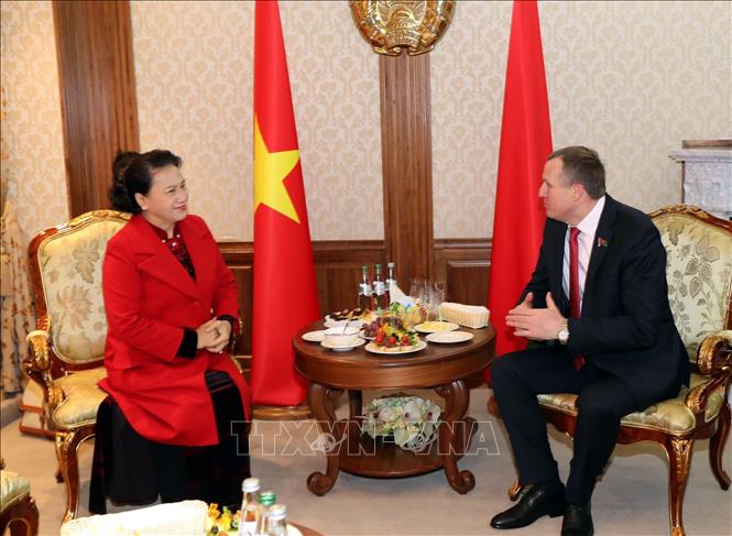 Chủ tịch Quốc hội Nguyễn Thị Kim Ngân bắt đầu thăm chính thức Cộng hòa Belarus