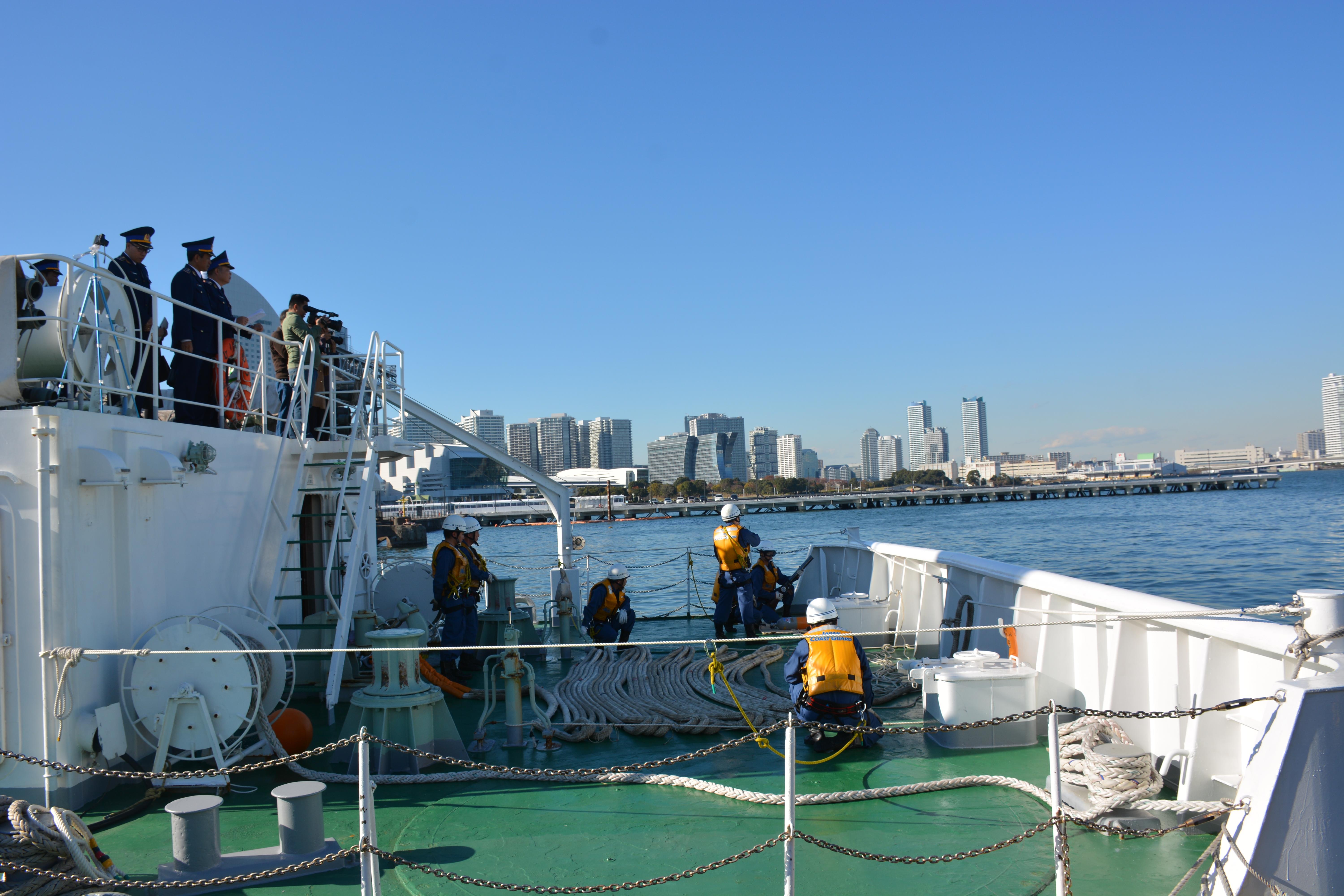 Bài 2: Sải cánh vươn xa (Tiếp theo và hết)