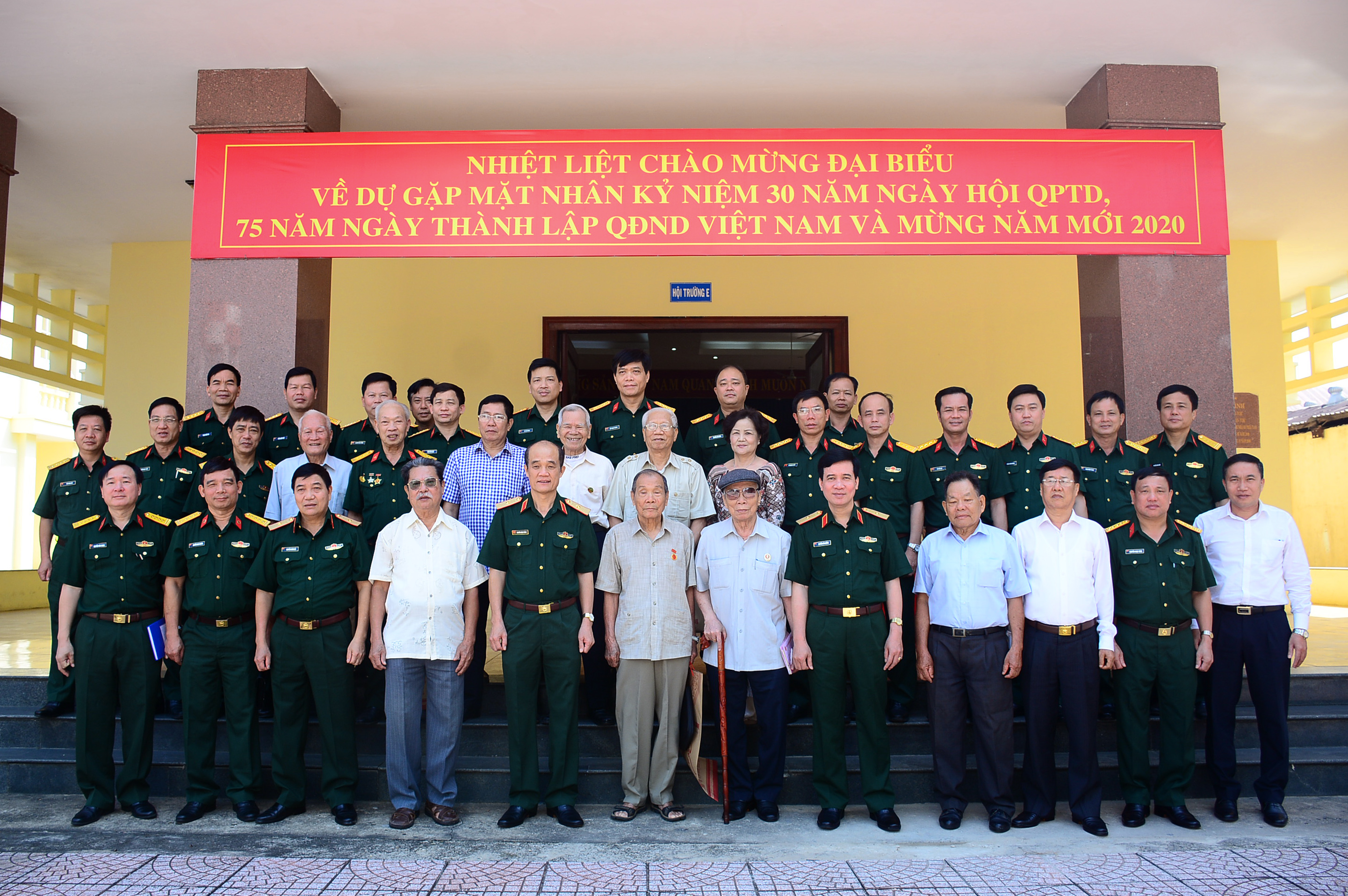 Tổng cục Hậu cần gặp mặt truyền thống khu vực phía Nam

