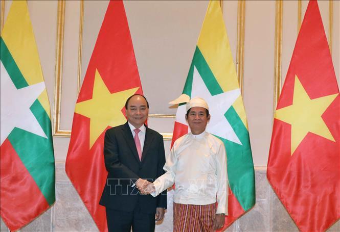 Thủ tướng Nguyễn Xuân Phúc hội kiến, hội đàm với các nhà lãnh đạo Myanmar