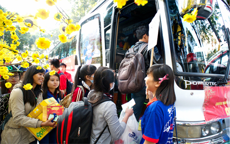 XUÂN ĐOÀN KẾT, TẾT NGHĨA TÌNH