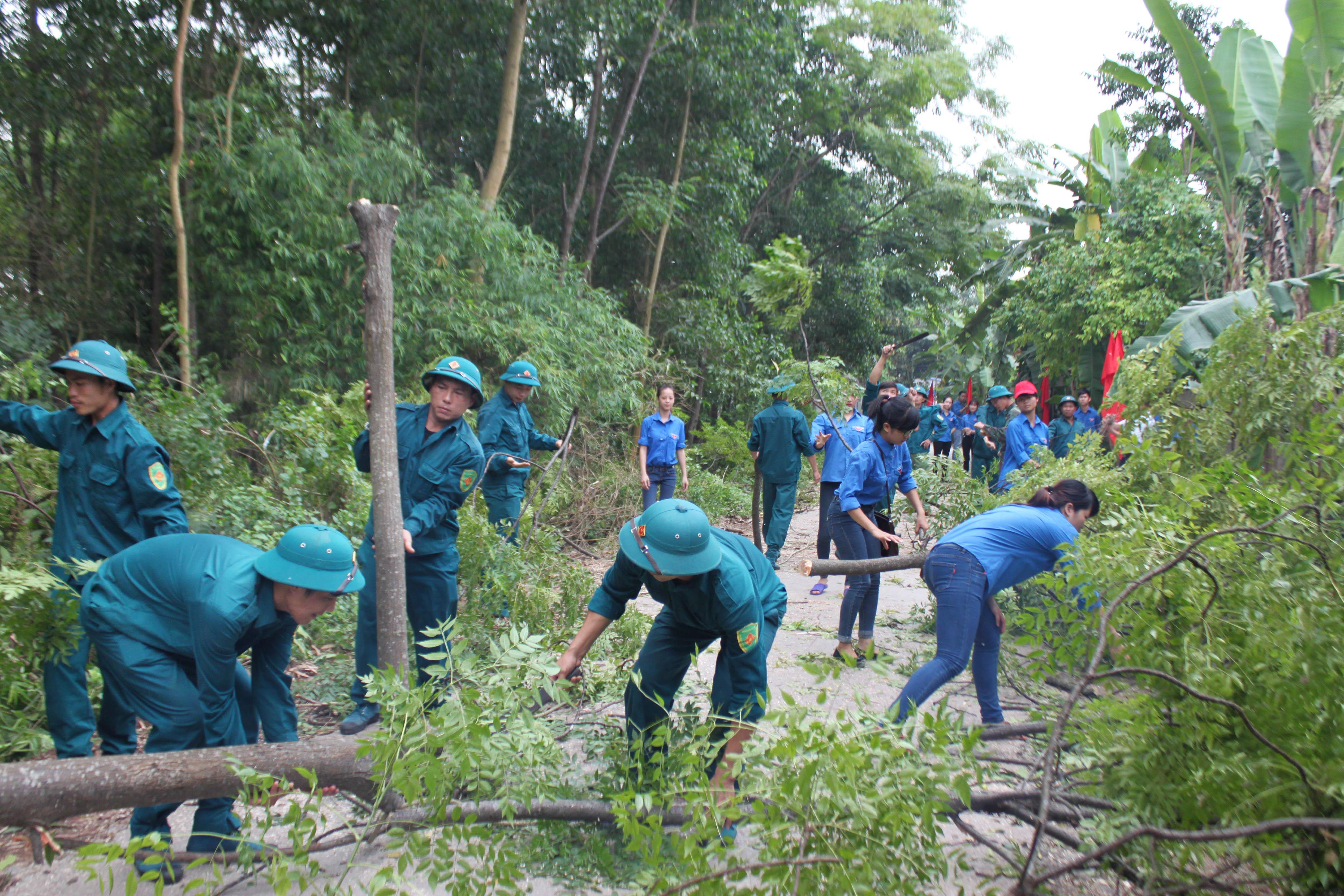 Công tác quốc phòng góp phần phát triển địa phương