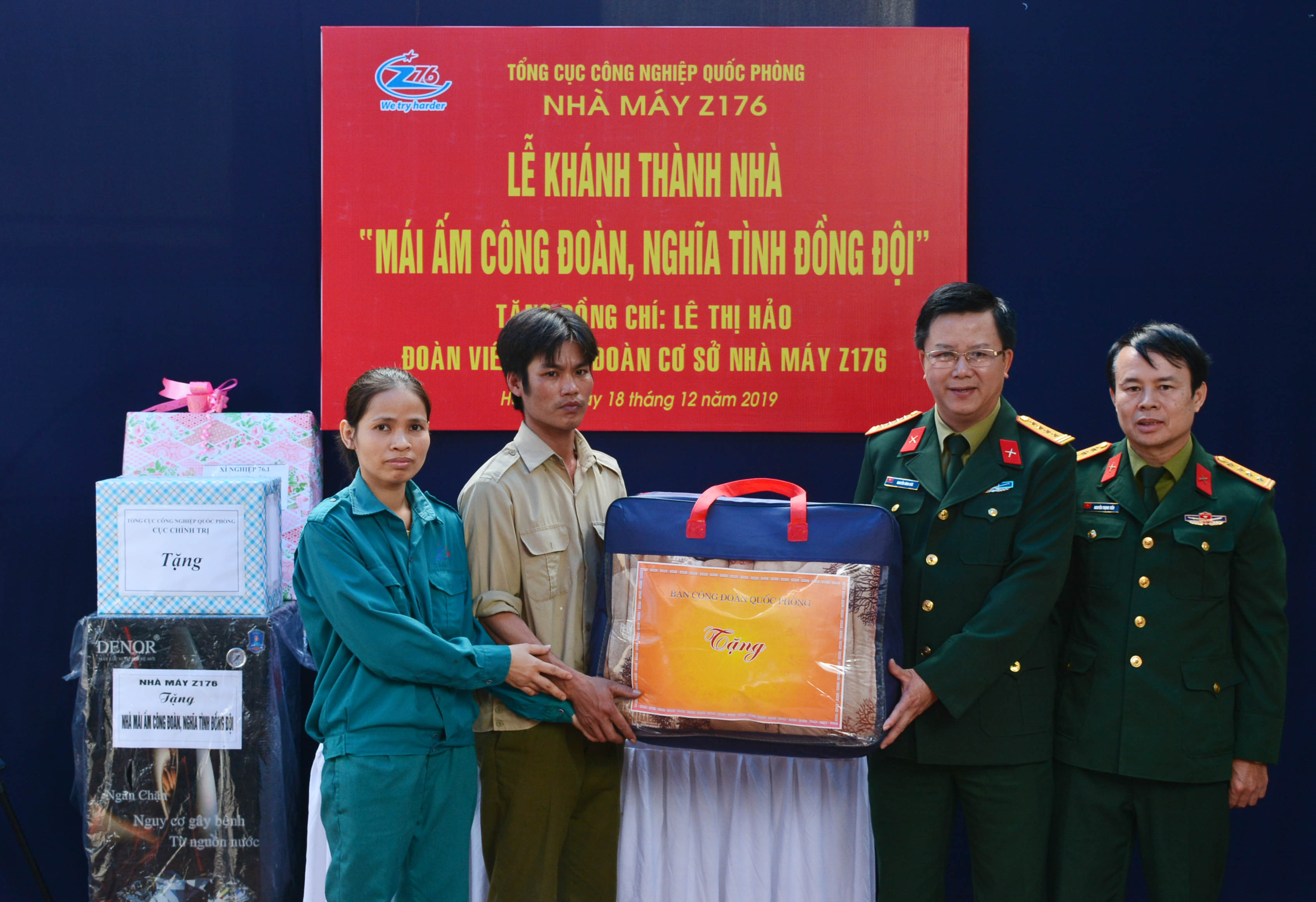 Nhà máy Z176 khánh thành, bàn giao nhà “Mái ấm công đoàn, nghĩa tình đồng đội” và 