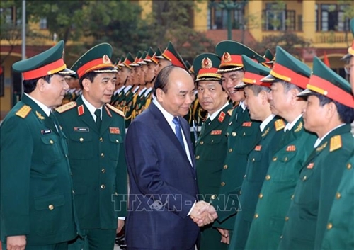 Thủ tướng Nguyễn Xuân Phúc thăm và làm việc tại Binh chủng Tăng thiết giáp 

