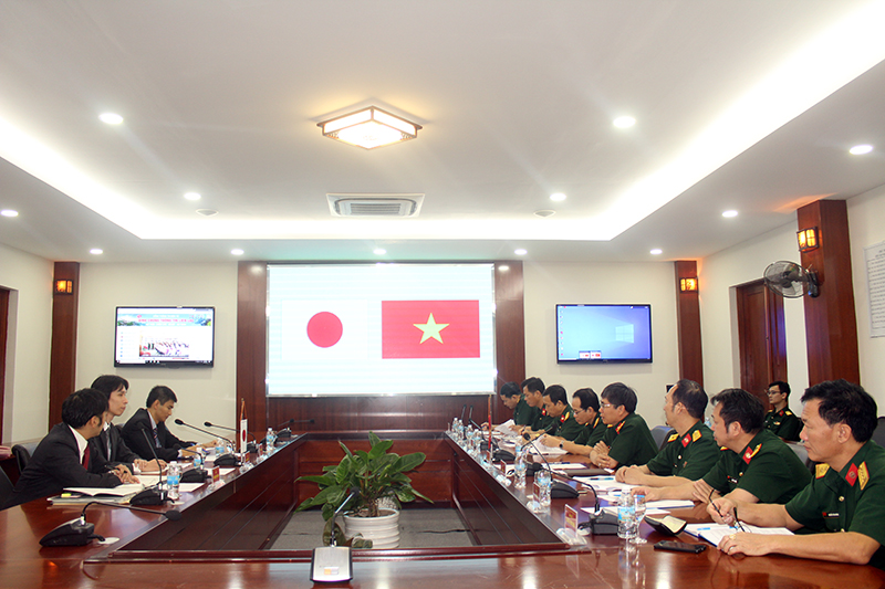 Đoàn công tác Phòng Chính sách quốc tế Nhật Bản thăm và làm việc tại Trường Sĩ quan Thông tin

