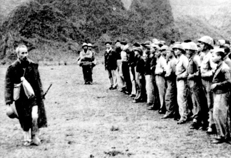 Tính nhân dân khi xây dựng quân đội trong bản Chỉ thị lịch sử 70 năm trước