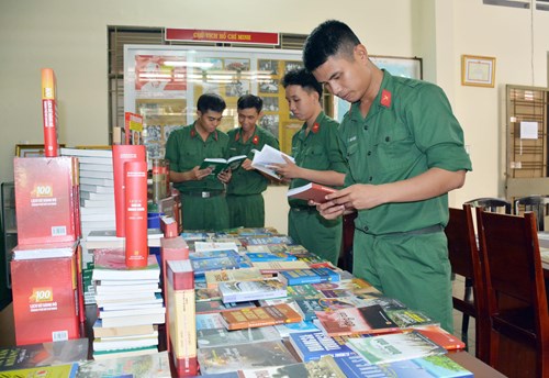 XÓA NGHỊCH LÝ VĂN HÓA ĐỌC