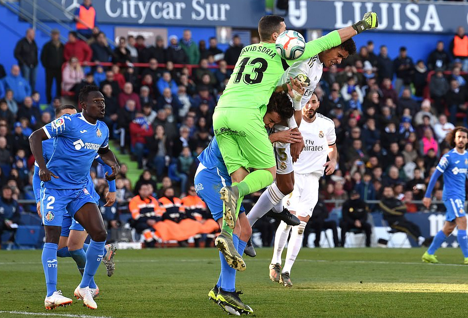 Vòng 19 La Liga: Barca hòa thất vọng, Real thắng tưng bừng