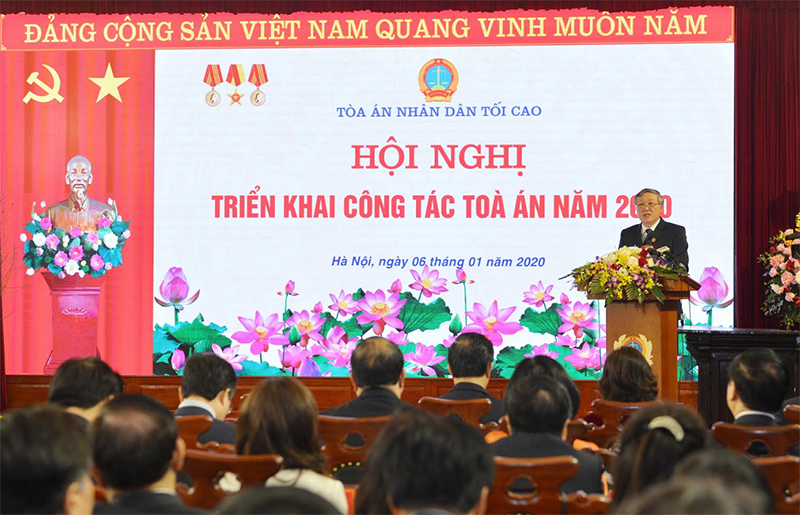 Chủ tịch Quốc hội dự hội nghị triển khai công tác ngành tòa án

