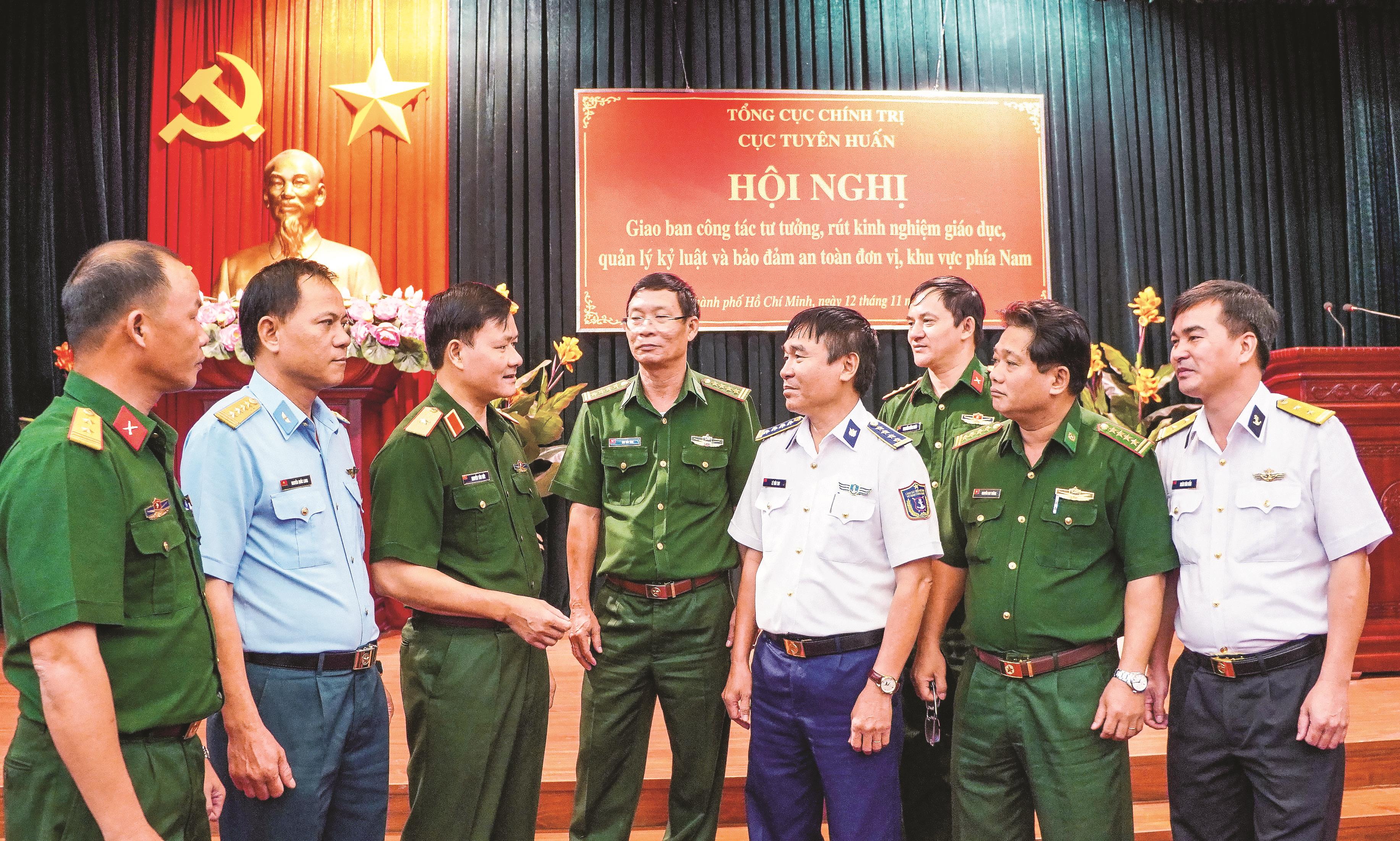 Giữ vững và tăng cường trận địa tư tưởng của Đảng trong quân đội