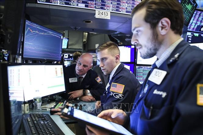 Thị trường chứng khoán Phố Wall lên mốc kỷ lục mới sau khi Mỹ và Trung Quốc ký thỏa thuận thương mại giai đoạn 1