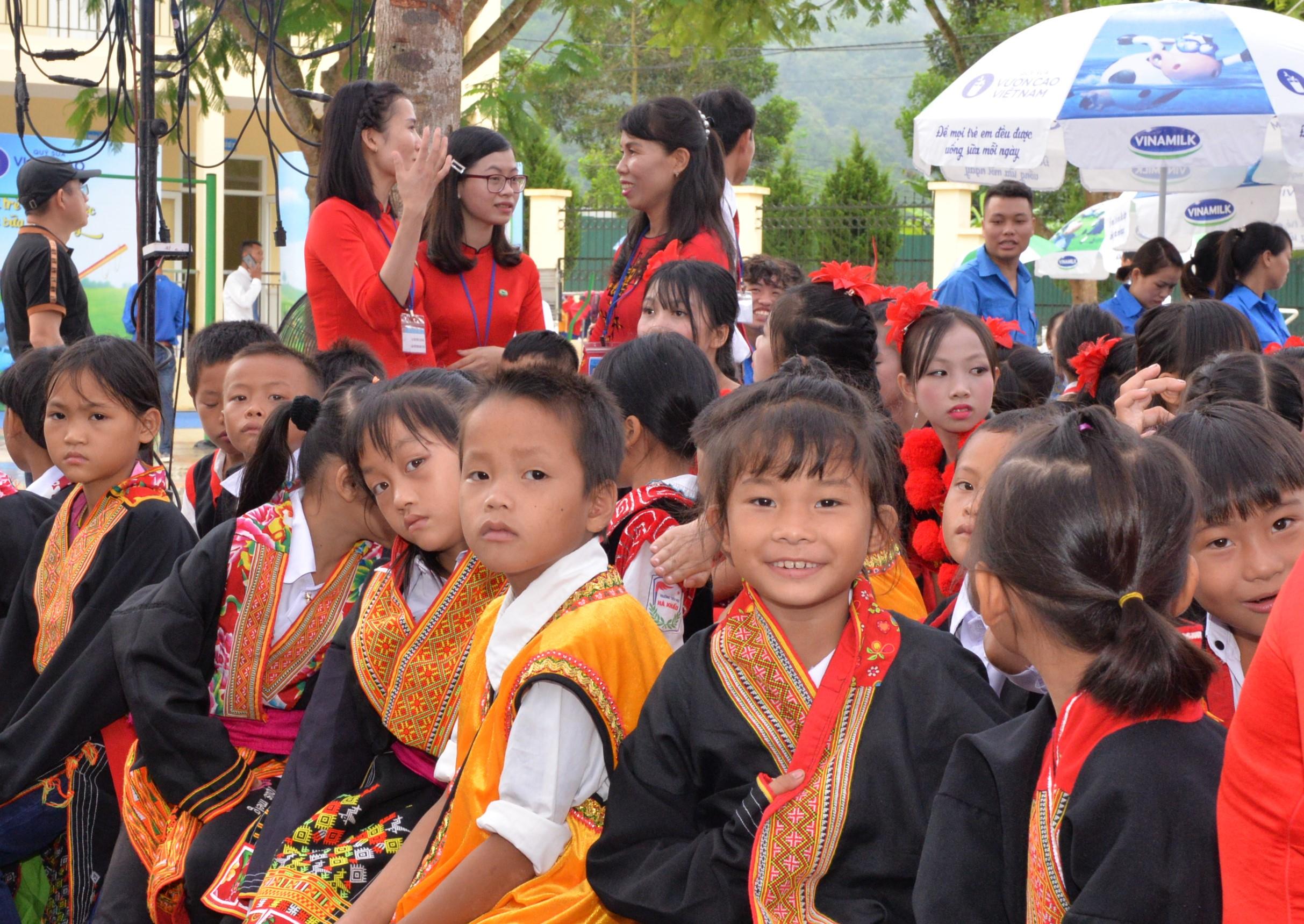 Chắp cánh ước mơ trên miền đá

