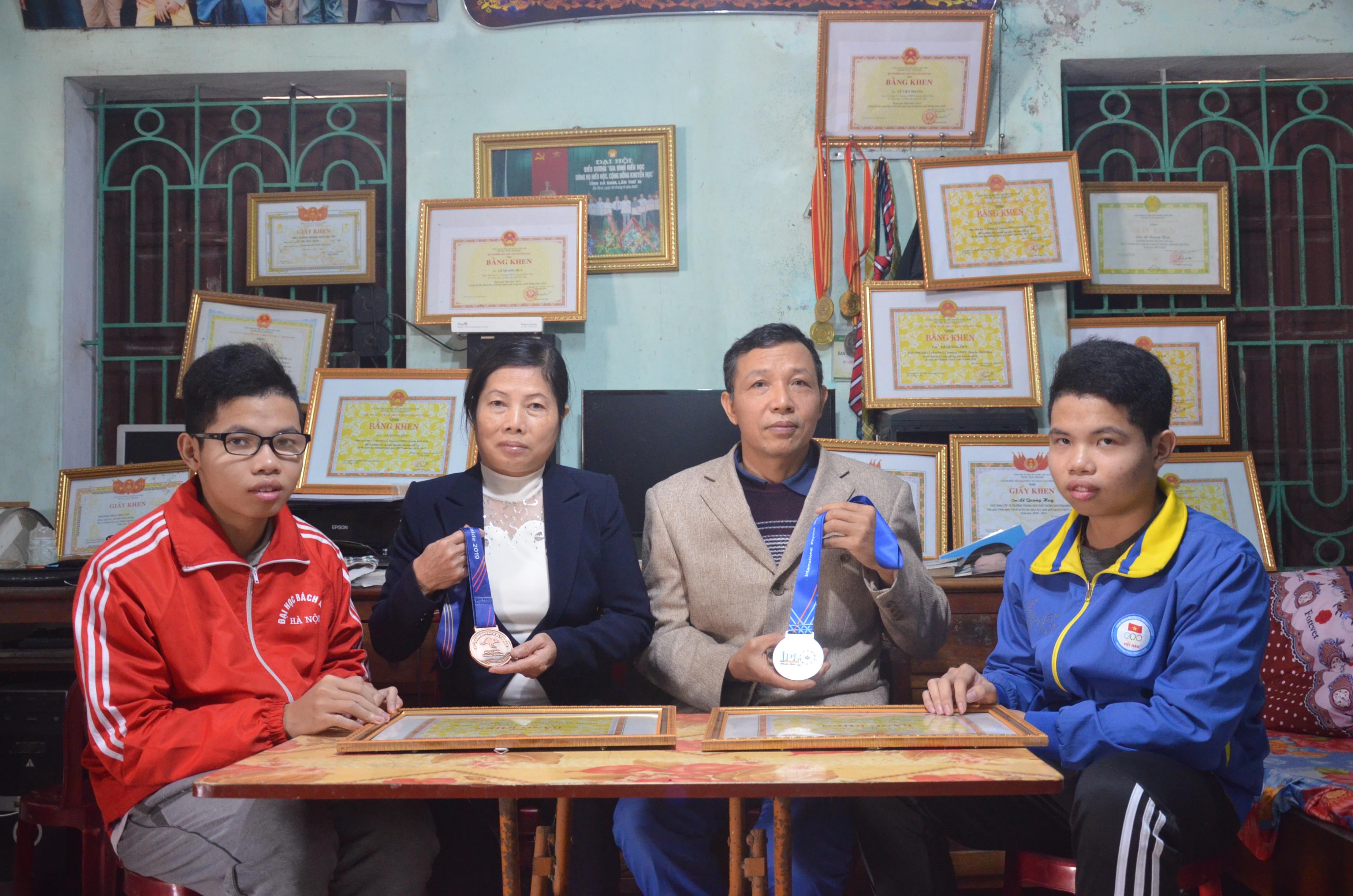 Cặp song sinh tài năng