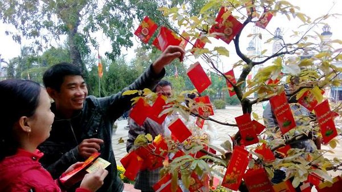 HƯỞNG LỘC TỪ TÂM THIỆN LÀNH