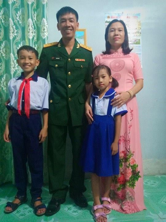 Đảo xa gắn kết tình đôi lứa