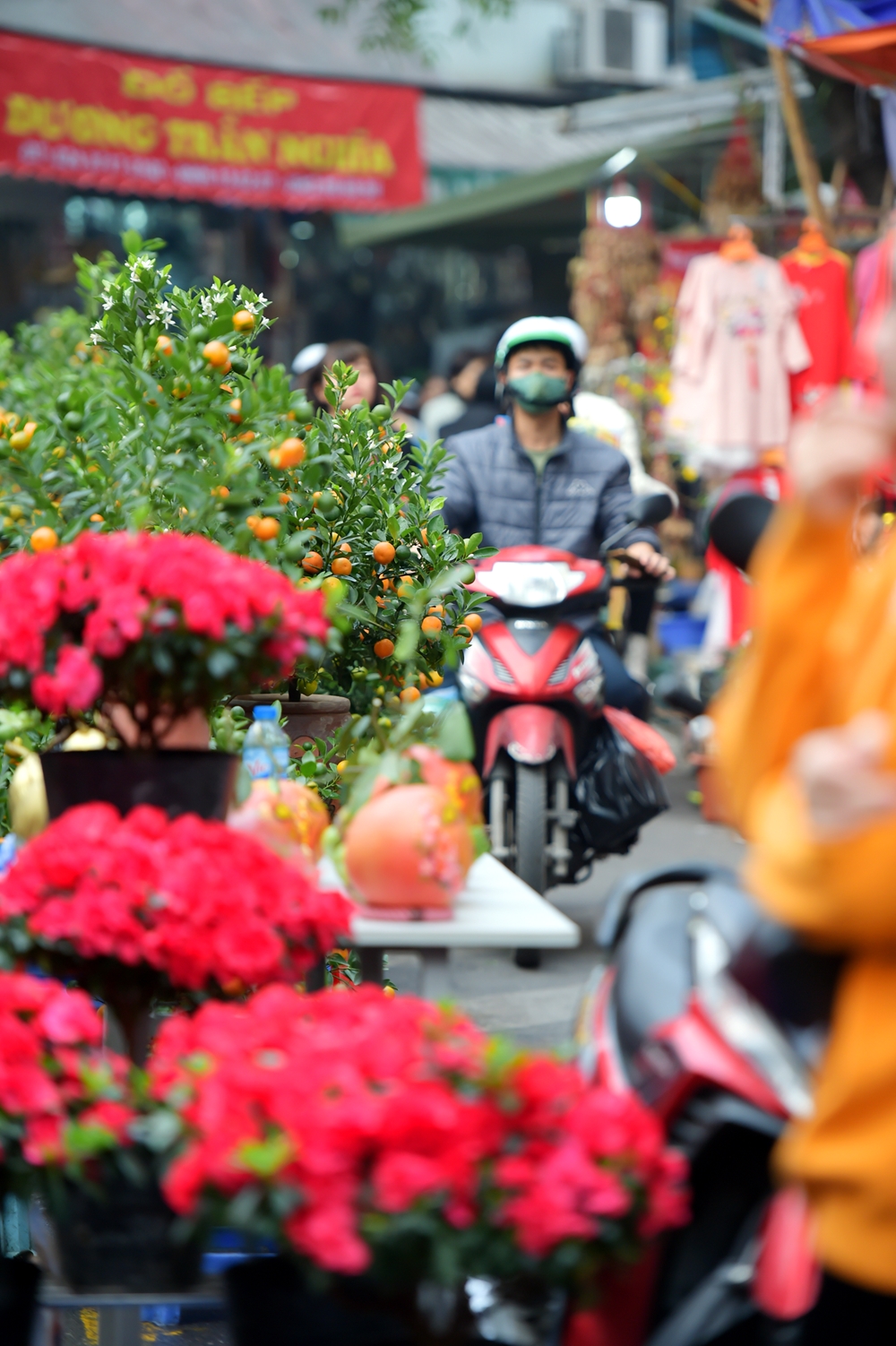 Nét sống động đầy sắc màu của nhịp sống Hà Nội.