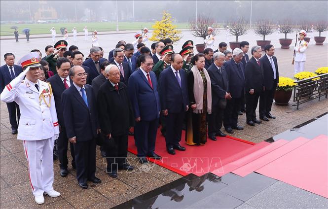 Lãnh đạo Đảng, Nhà nước vào Lăng viếng Chủ tịch Hồ Chí Minh nhân dịp Tết Nguyên đán Canh Tý