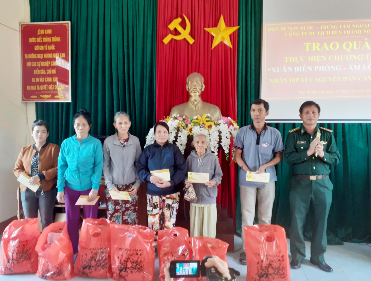 Cùng dệt nên những mái ấm mùa xuân

