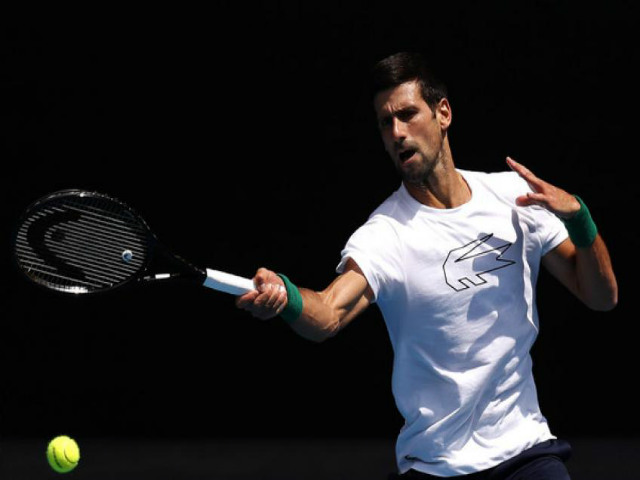 Novak Djokovic có chiến thắng dễ dàng tại Australian Open