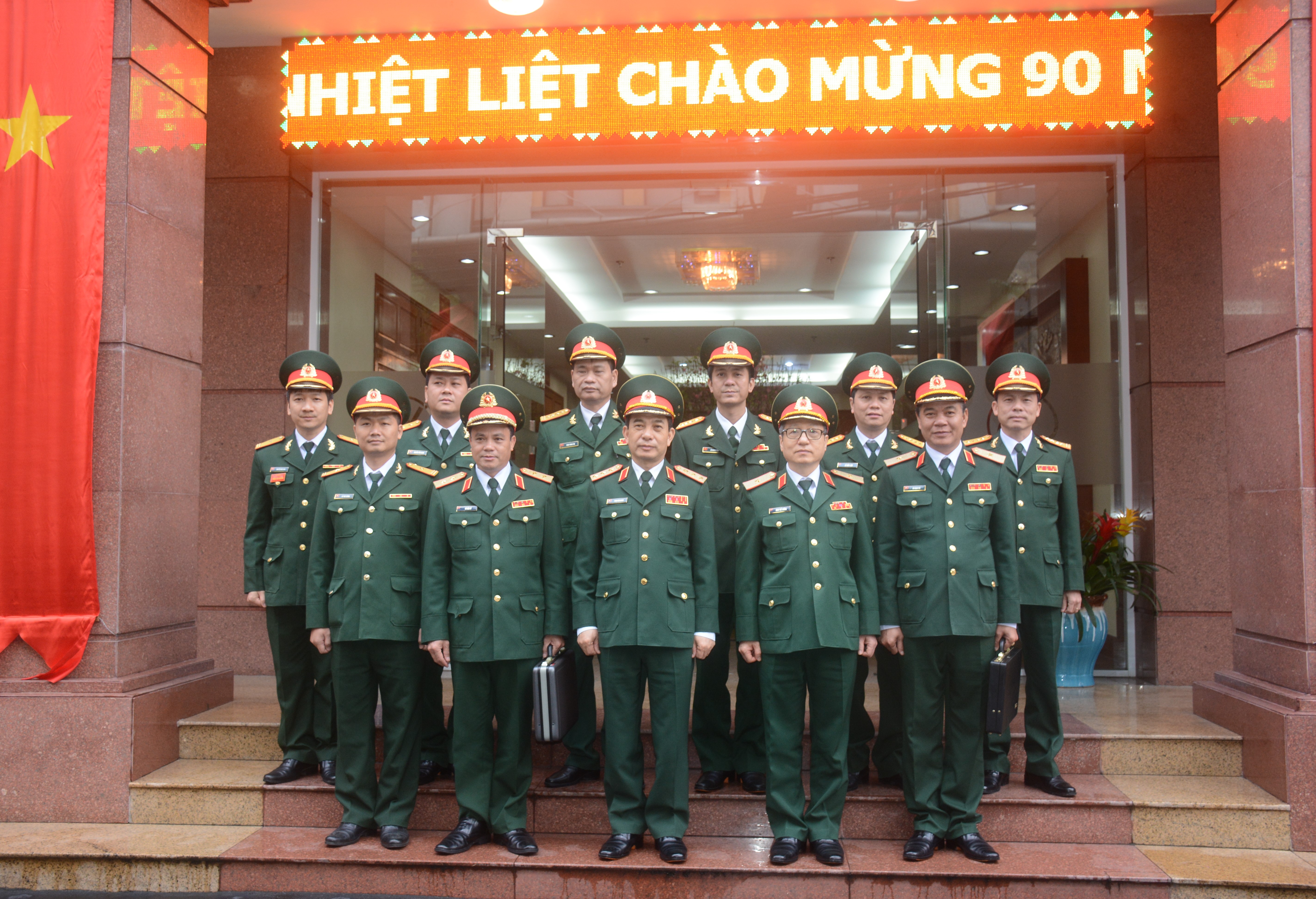 Thượng tướng Phan Văn Giang kiểm tra công tác trực SSCĐ và chúc Tết Bộ tư lệnh 86