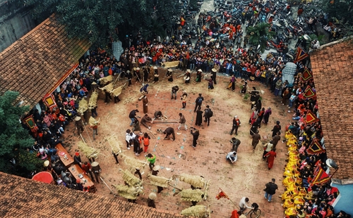 Lễ hội Trâu rơm bò rạ tôn vinh văn hóa lúa nước