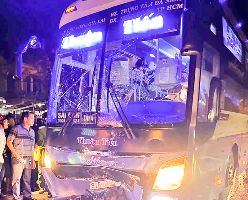 Gia Lai: Tai nạn giao thông đặc biệt nghiêm trọng làm 3 người chết tại chỗ

