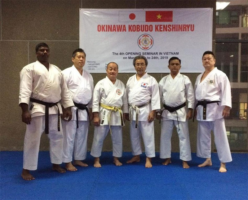 Một lòng sắt son với Đảng

