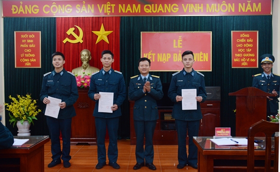 Xứng đáng là những “hạt giống” của Ðảng