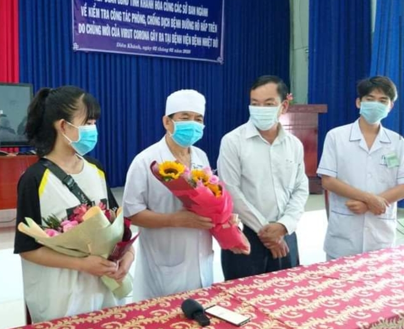 Nữ bệnh nhân nhiễm virus Corona tại Khánh Hòa được xuất viện 