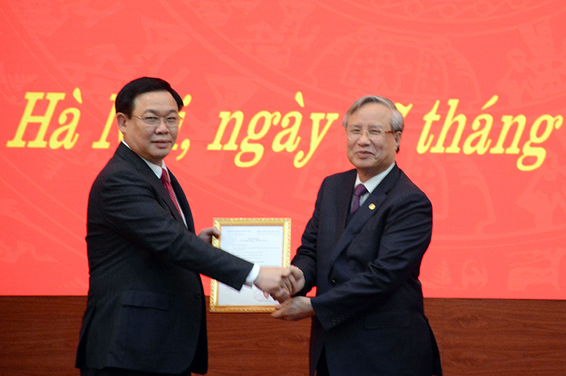 Đồng chí Vương Đình Huệ, Ủy viên Bộ Chính trị giữ chức Bí thư Thành ủy Hà Nội

