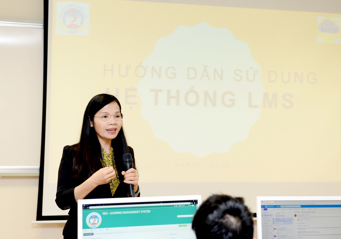 Tránh virus Corona, trường Đại học Kinh tế quốc dân triển khai phương pháp học Blended Learning