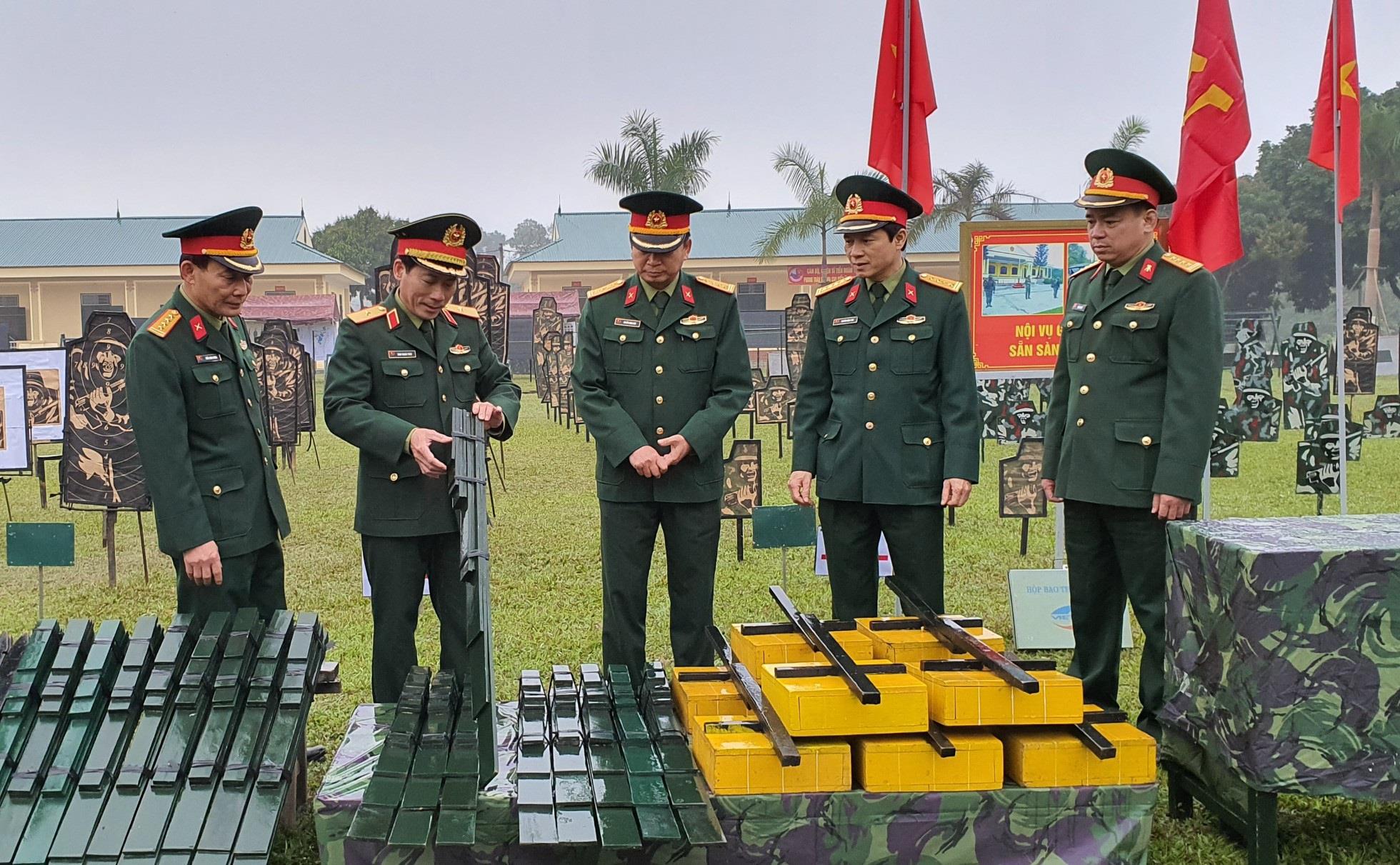 Sẵn sàng cho huấn luyện chiến sĩ mới  