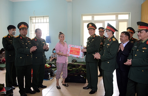 Đoàn công tác Cục Quân y kiểm tra tại các đơn vị thuộc Bộ CHQS tỉnh Lạng Sơn