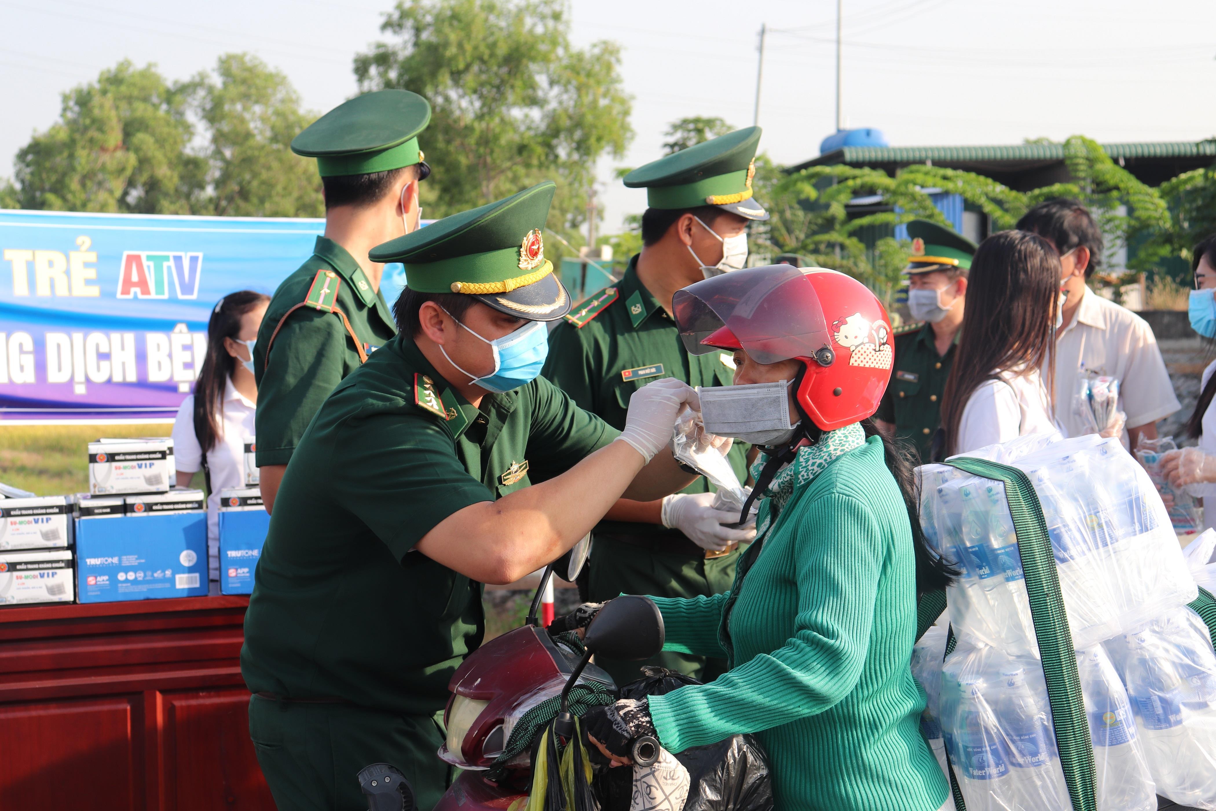 Kiểm soát nghiêm từ vùng biên giới