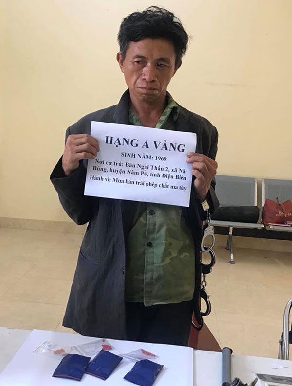 Bắt đối tượng mua bán 589 viên ma túy tổng hợp