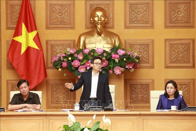 Phó thủ tướng Vũ Đức Đam: Chủ động đối phó với tình huống xuất hiện những ca nhiễm COVID-19 mới