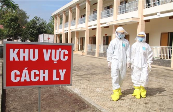 Tạm thời đóng cửa siêu thị có hai du khách người Anh bị nhiễm dịch Covid -19 ghé qua