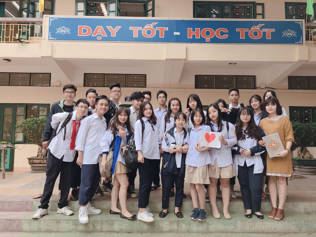 Cô giáo có nhiều sáng kiến 