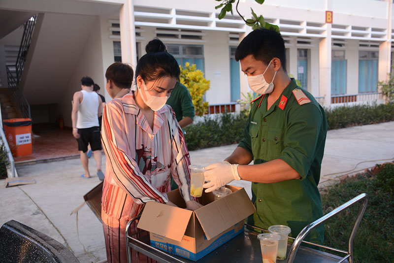 Khánh Hòa, người tiếp xúc với ca dương tính virus Covid-19 ở Đà Nẵng đã được cách ly