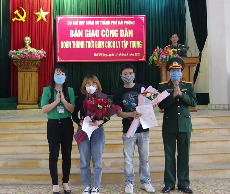 86 công dân hoàn thành thời gian cách ly tập trung tại Trường Quân sự Hải Phòng

