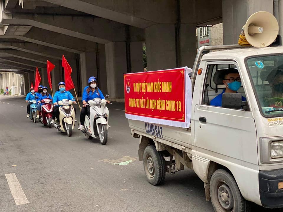 Tuổi trẻ cả nước chung tay đẩy lùi dịch Covid-19
